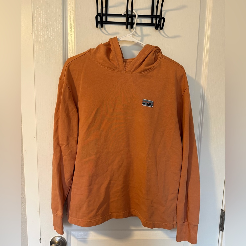 Woman’s Patagonia Rust Hoodie